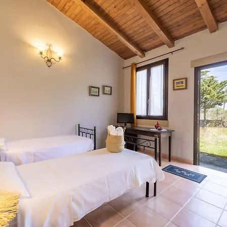 公寓式酒店 Tenuta Santicuti 阿卡亚