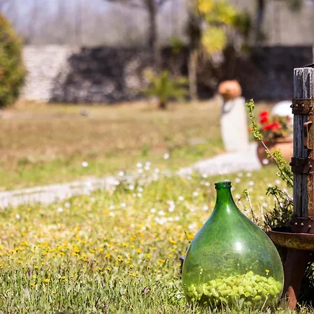 Tenuta Santicuti 4* 阿卡亚