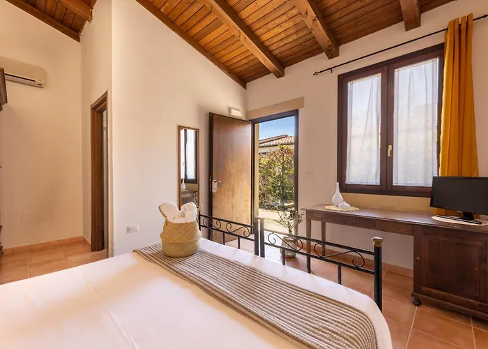 Tenuta Santicuti Lejlighedshotel 4*