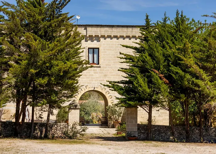Tenuta Santicuti Acaya