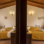 Tenuta Santicuti 4*