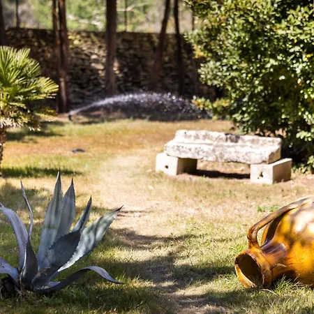 Tenuta Santicuti Aparthotel Acaya