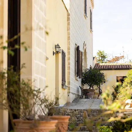 Aparthotel Tenuta Santicuti Acaya