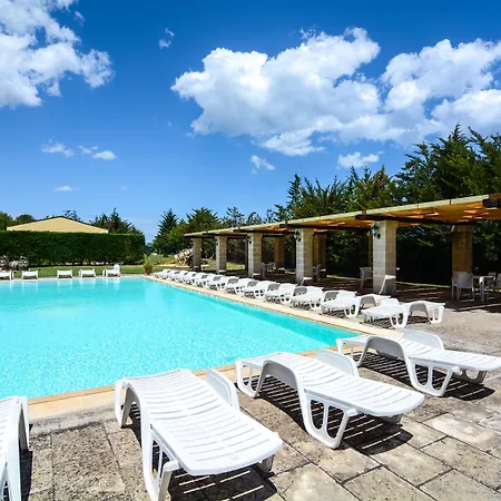 Tenuta Santicuti 4* Acaya