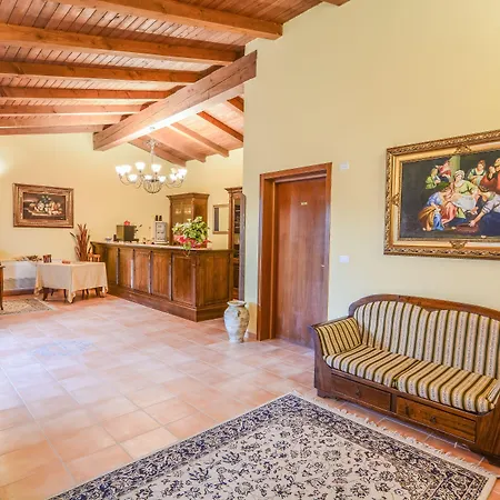 Tenuta Santicuti 4* Acaya