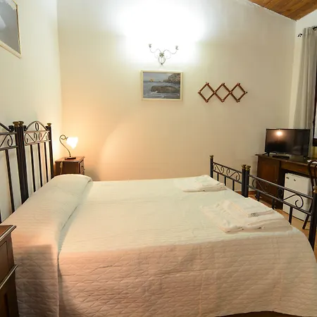 Tenuta Santicuti Acaya