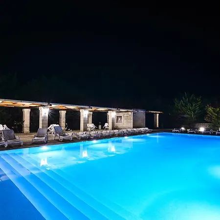 Апарт-отель Tenuta Santicuti 4*
